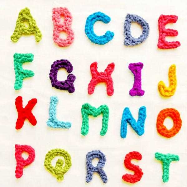 Free knitting pattern for alphabet blanket
