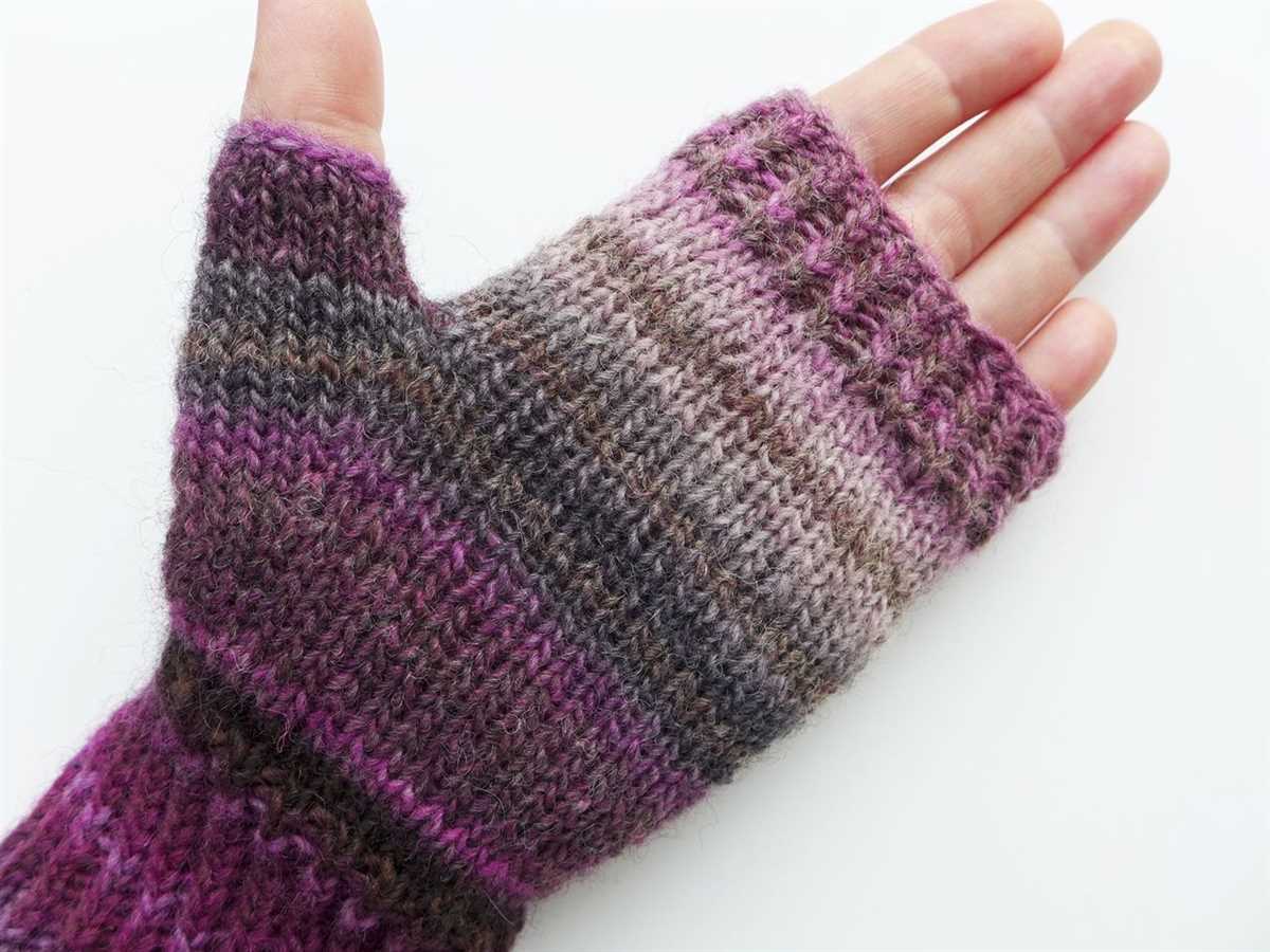 Free knitting pattern for fingerless gloves on straight needles