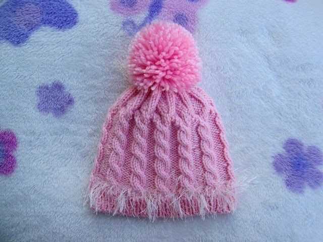 Free knitting pattern for hats on two needles