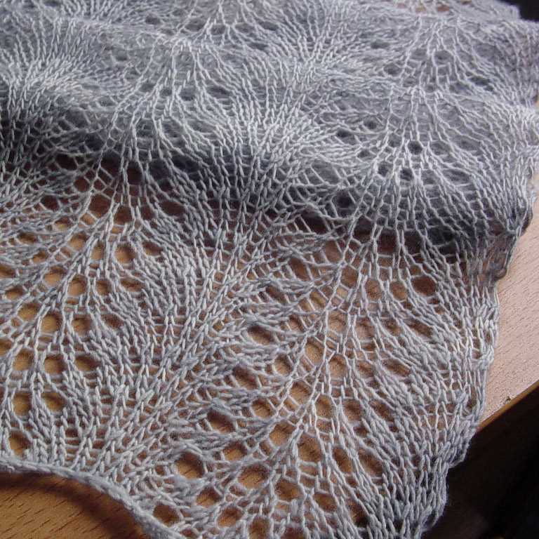 Free knitting patterns for lace weight yarn