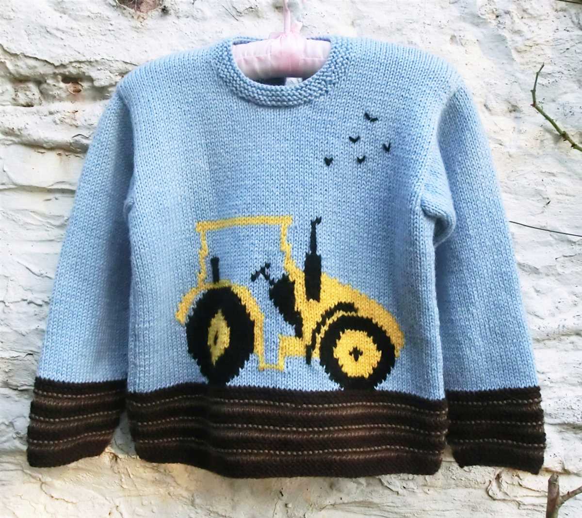 Free childrens knitting patterns with animal motifs
