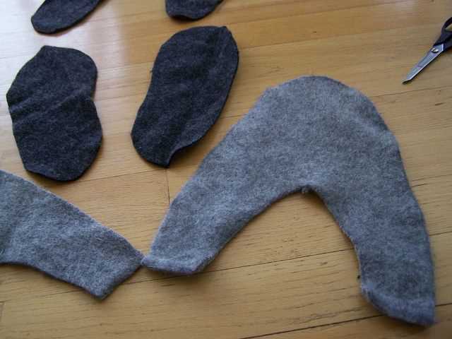Free felted clogs knitting pattern