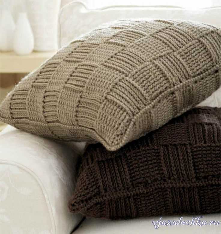 Free knitting patterns for throws and cushions