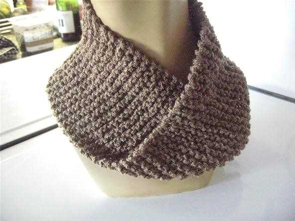 Free mobius cowl knitting pattern
