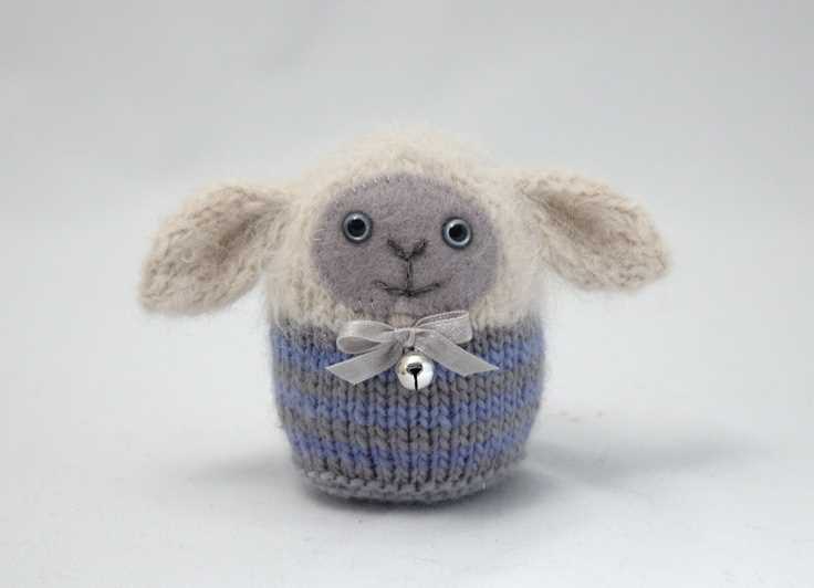 Fuzzy lamb knitting pattern