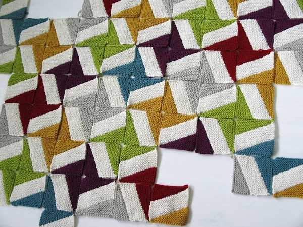 Geometric knit blanket patterns