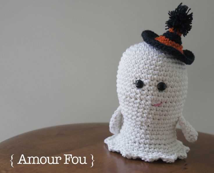 Ghost knitting pattern