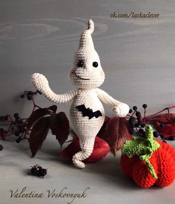 Ghost knitting pattern