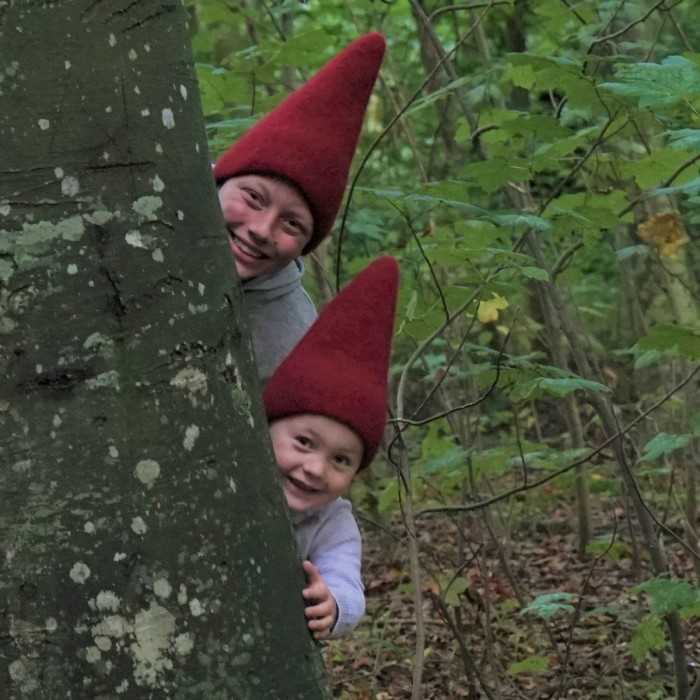 Gnome hat pattern knitting