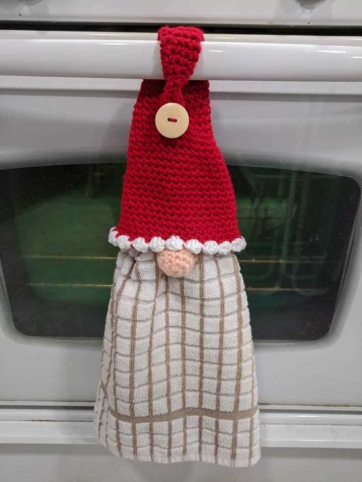 Gnome towel topper knitting pattern