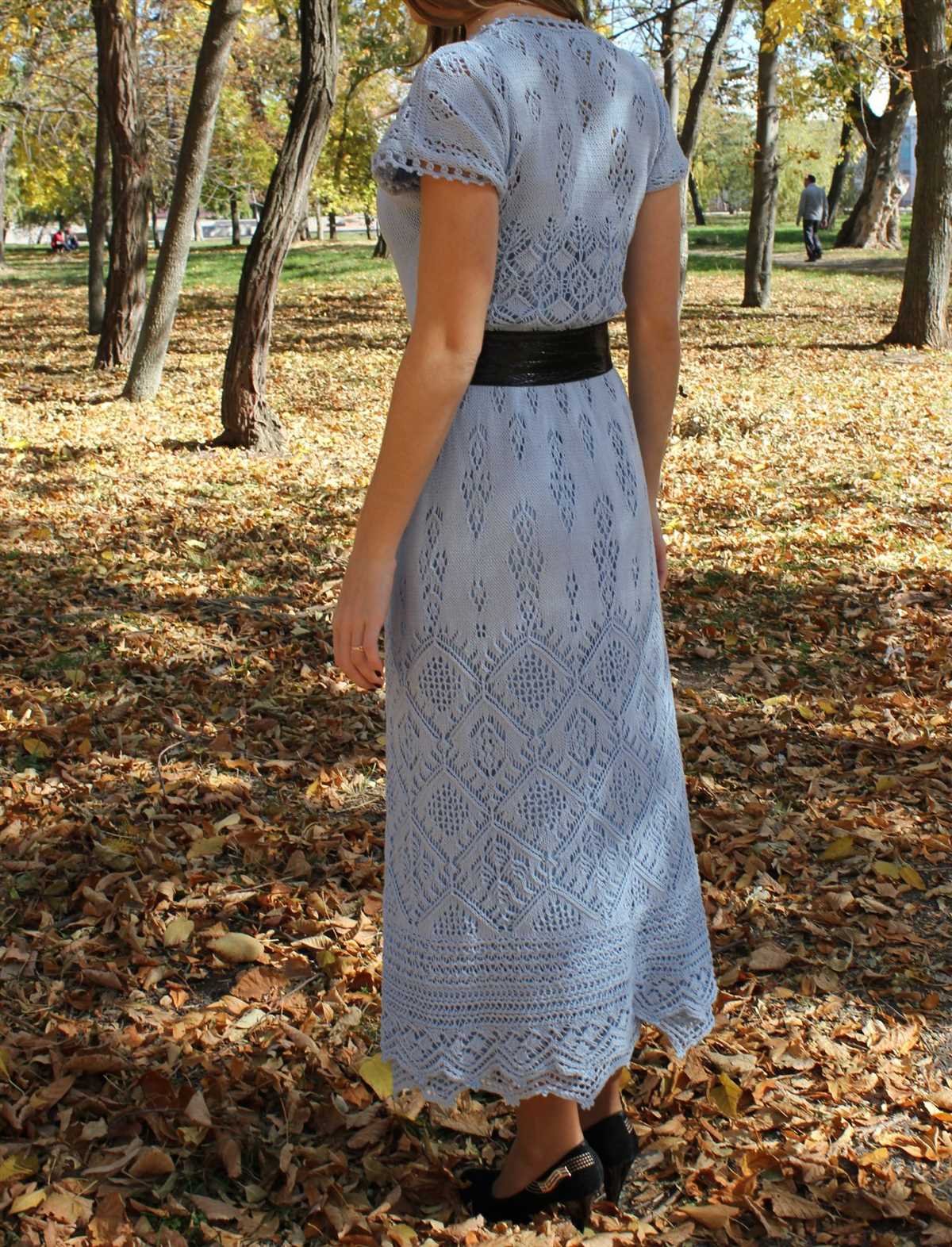 Hand knit wedding dress pattern