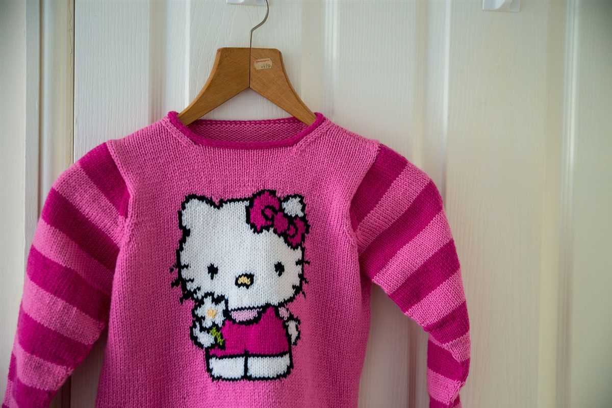 Hello kitty jumper knitting pattern