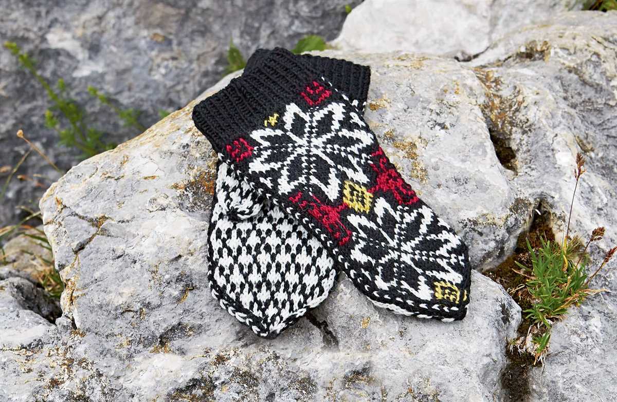 Honeycomb knitted mitten pattern