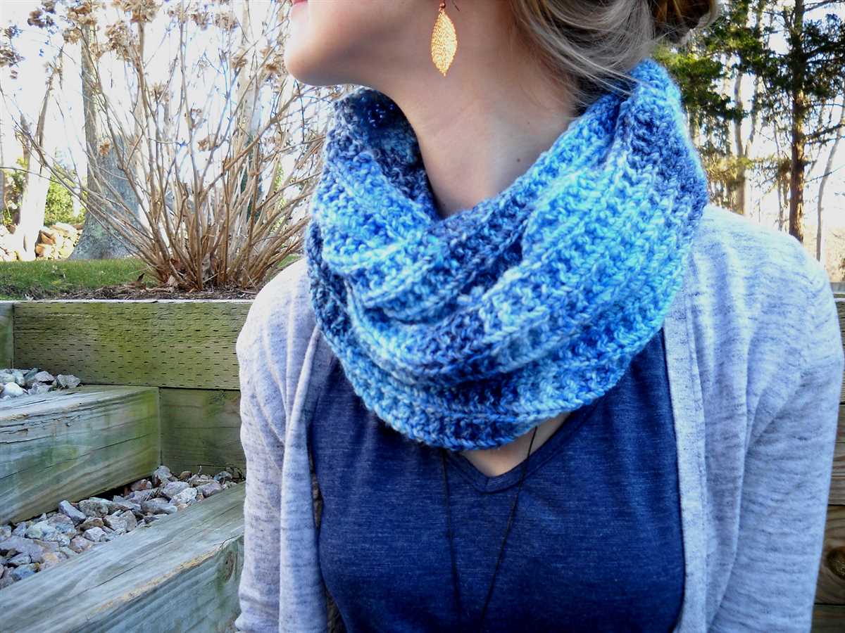 Hooded infinity scarf knit pattern