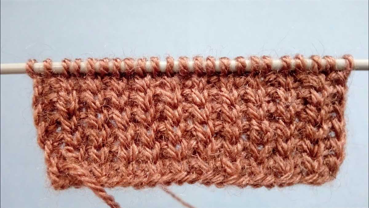 How to knit patterns in a scarf