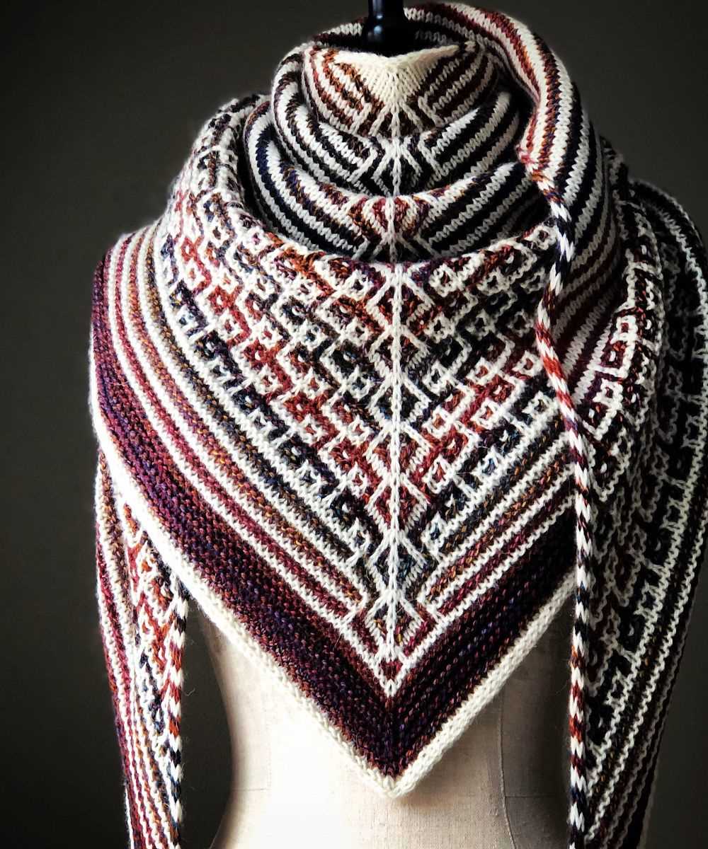 Icelandic shawl knit pattern