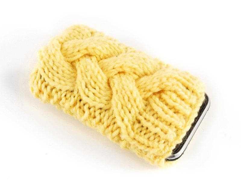 Iphone case knitting pattern