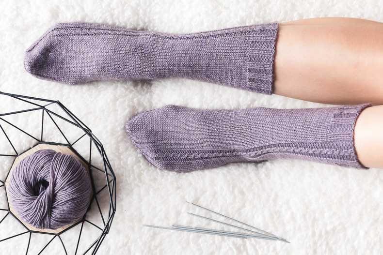 Jelly roll knit sock pattern