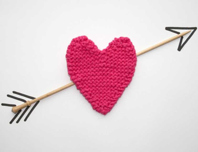 Knit small heart pattern