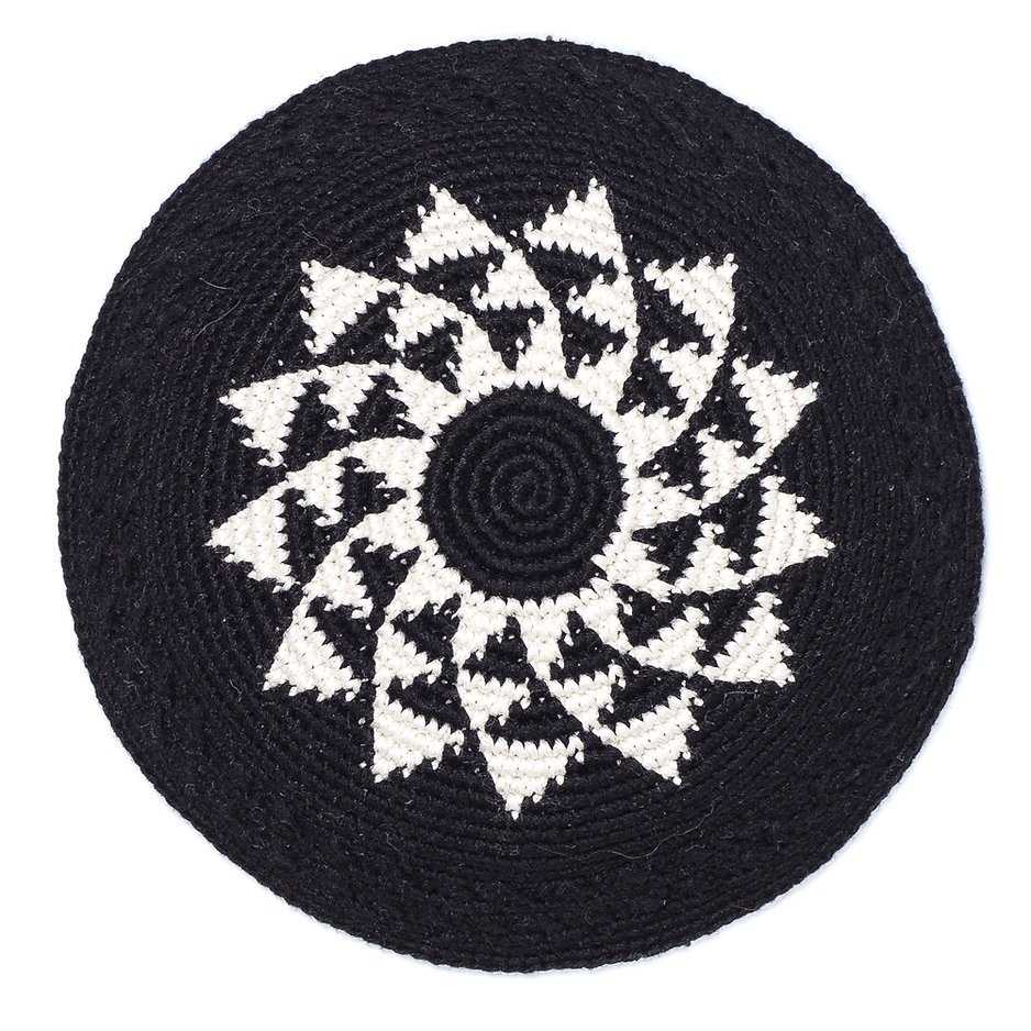 Knit yarmulke pattern