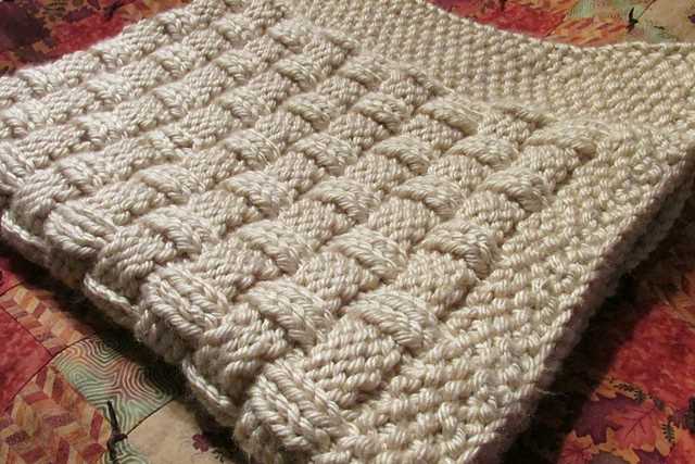 Knit and purl baby blanket pattern