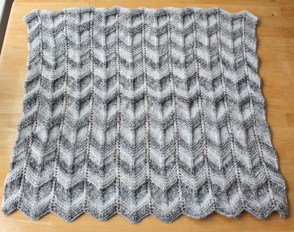 Knit chevron blanket pattern