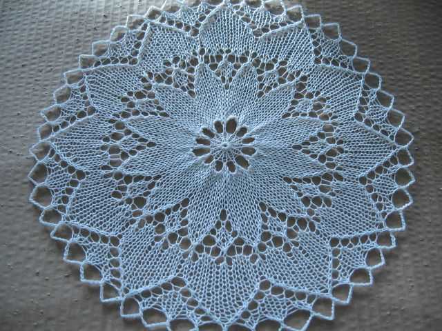 Knit doily pattern