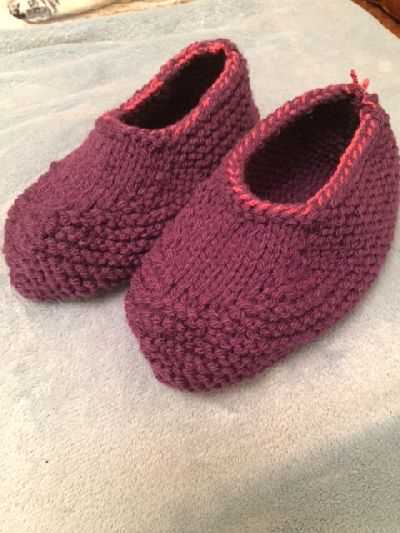Knit moccasin pattern