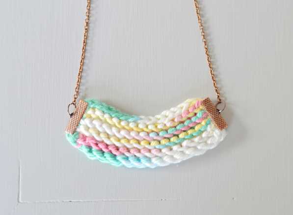 Knit necklace pattern