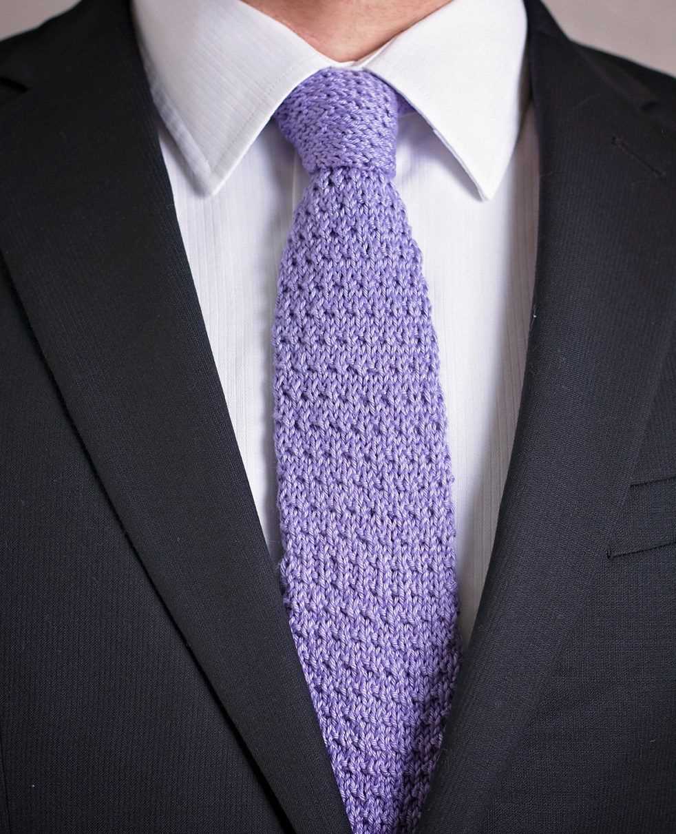 Knit necktie pattern