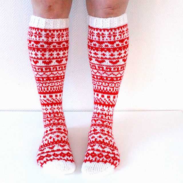 Knit pattern for socks