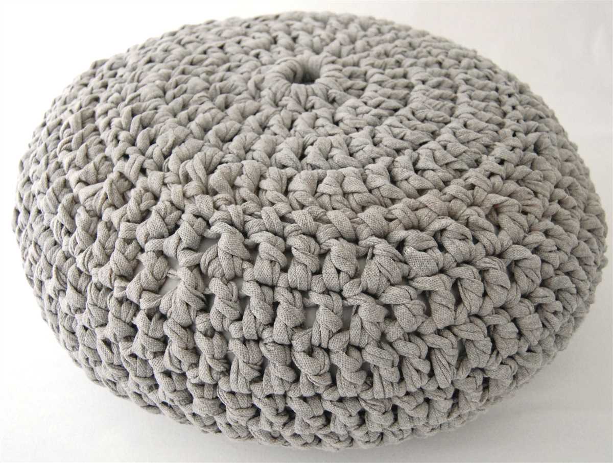 Knitted bath pouf pattern