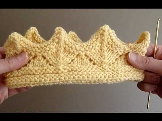 Knitted crown free pattern