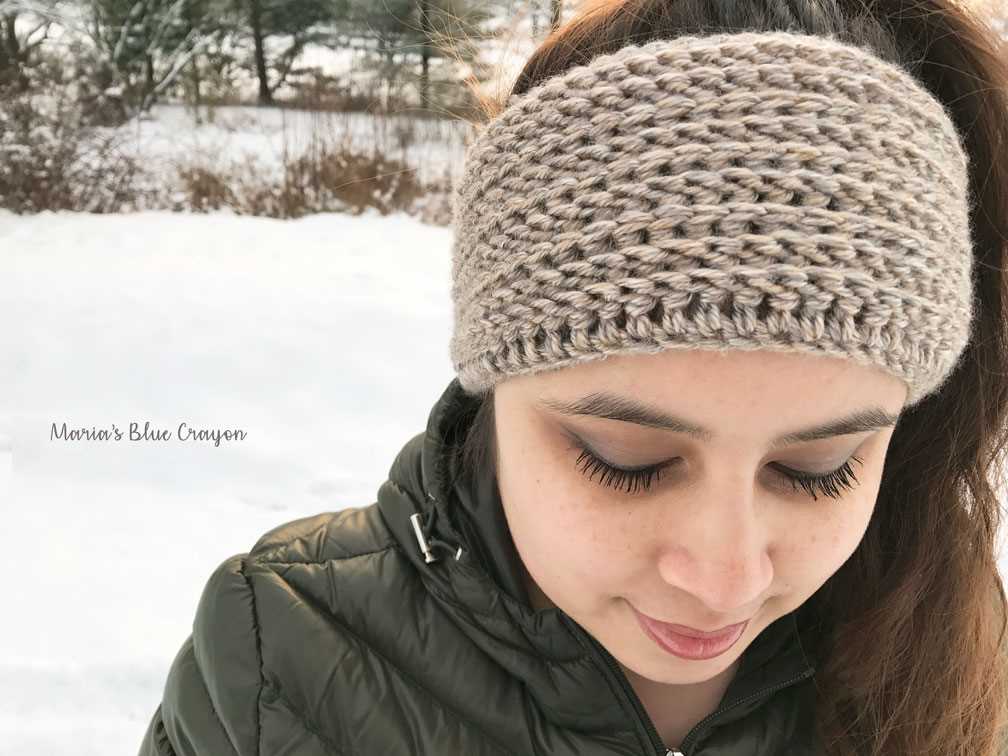 Knitted ear warmer pattern in the round