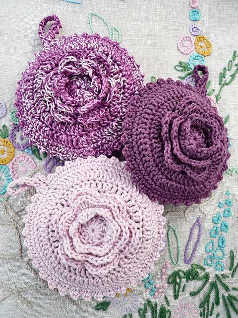 Knitted lavender bags free pattern