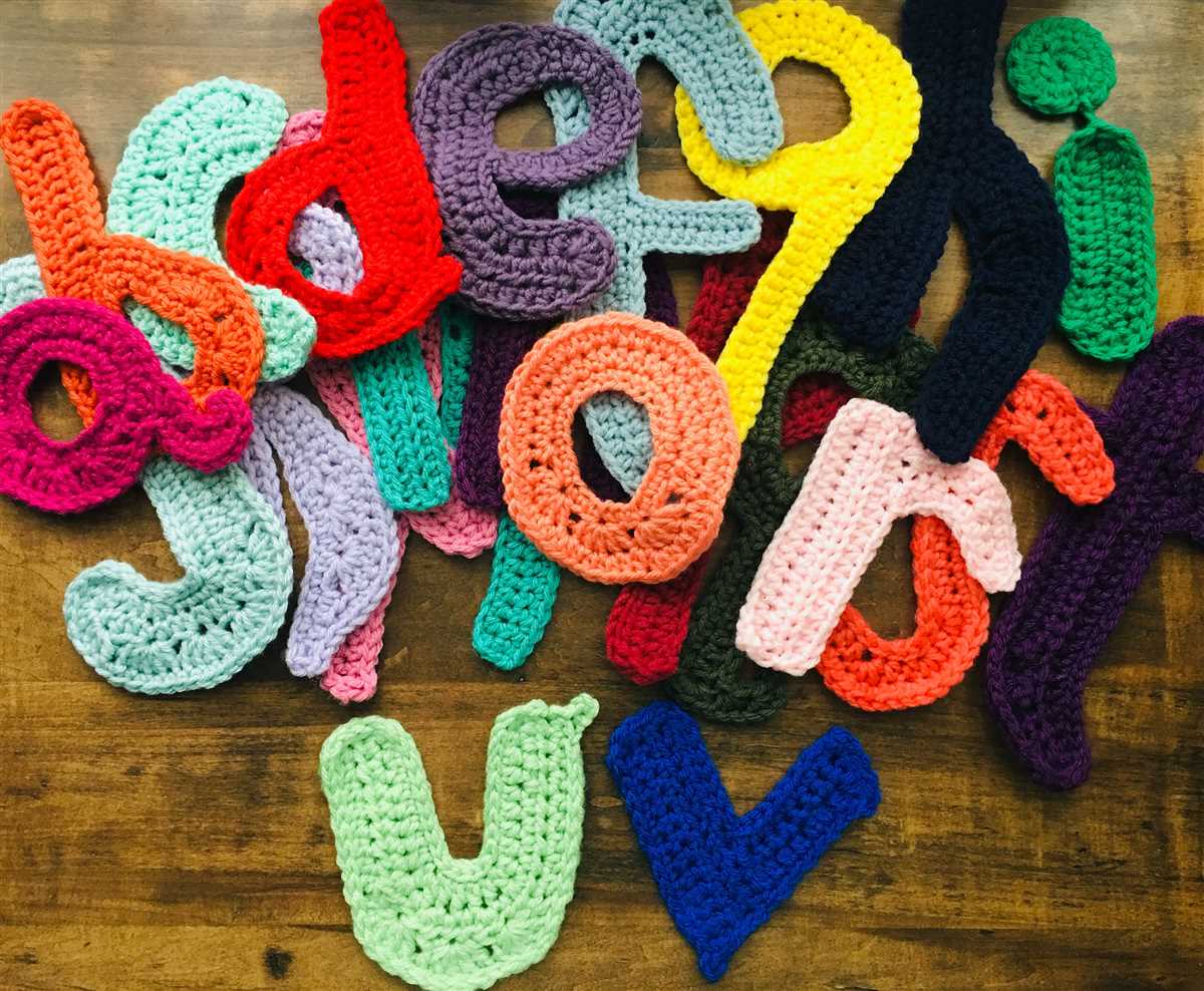 Knitted letter patterns