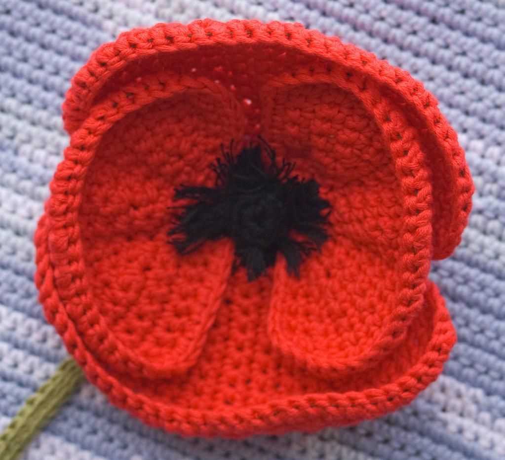 Knitted poppies patterns