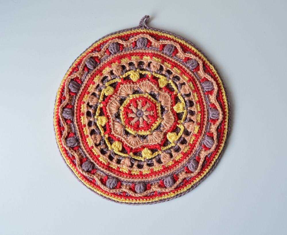 Knitted round potholder pattern
