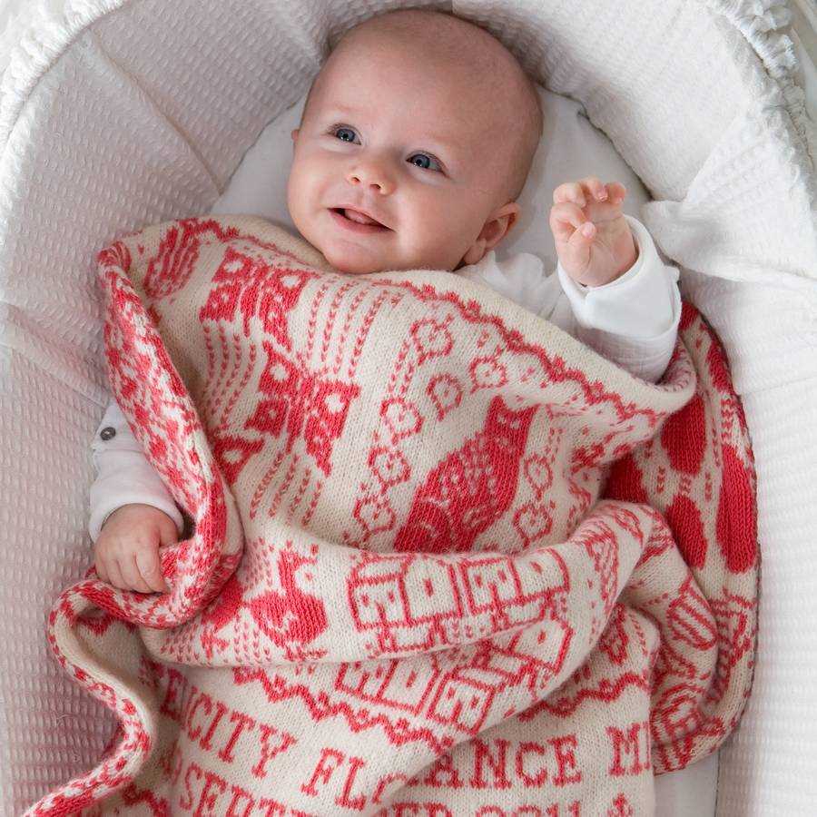 Knitted swaddle blanket pattern