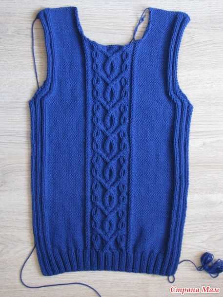 Knitted tabard vest pattern