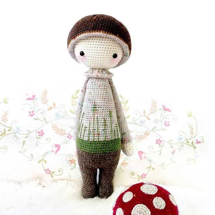 Knitted toadstool pattern