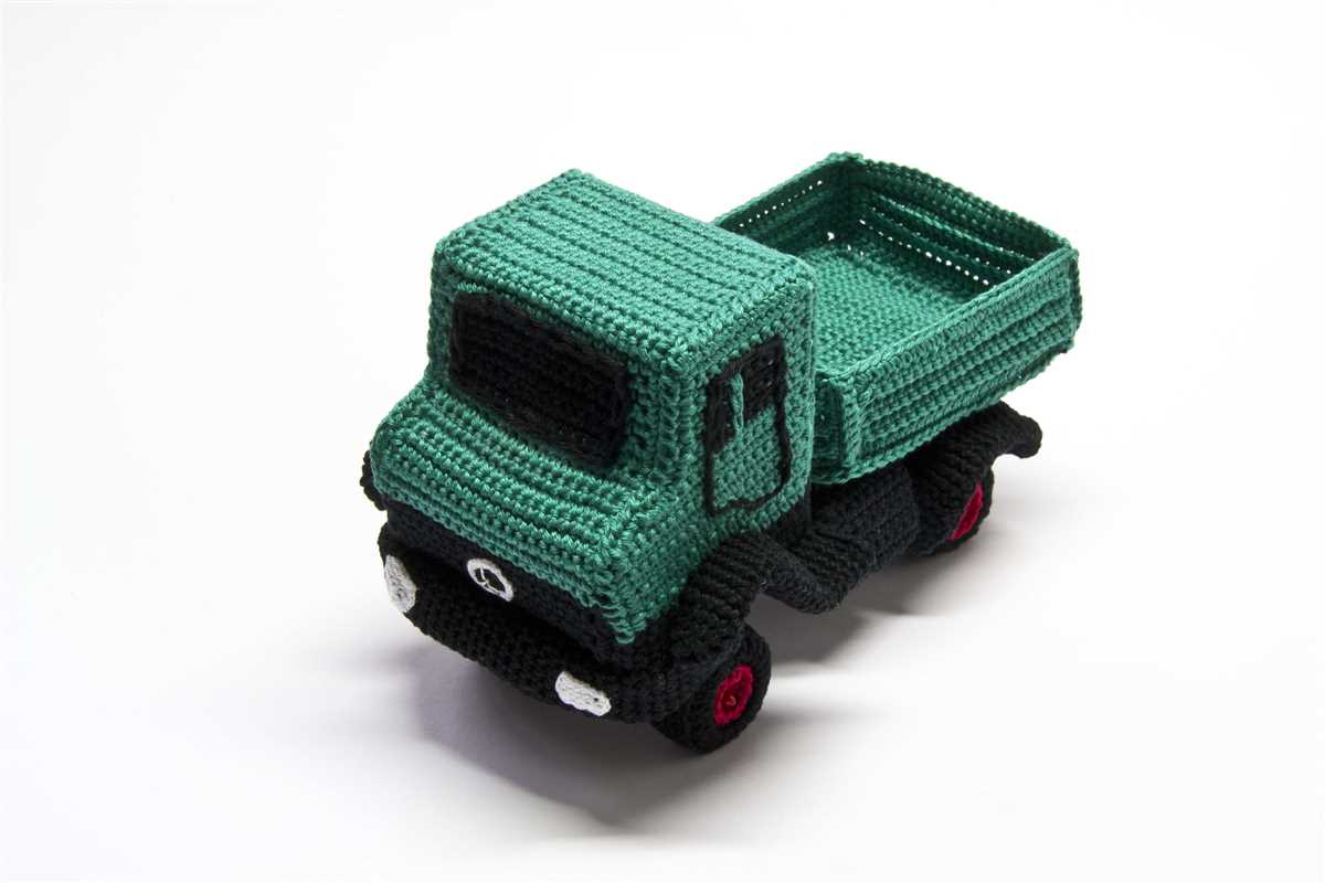 Knitted toy truck pattern