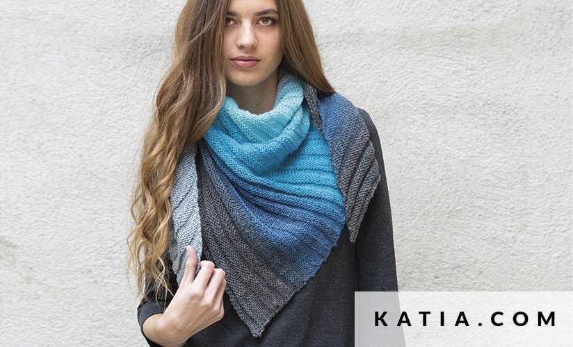 Knitted triangle head scarf pattern