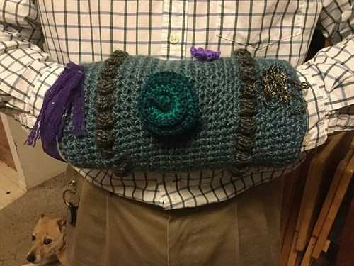 Knitted twiddle muffs pattern