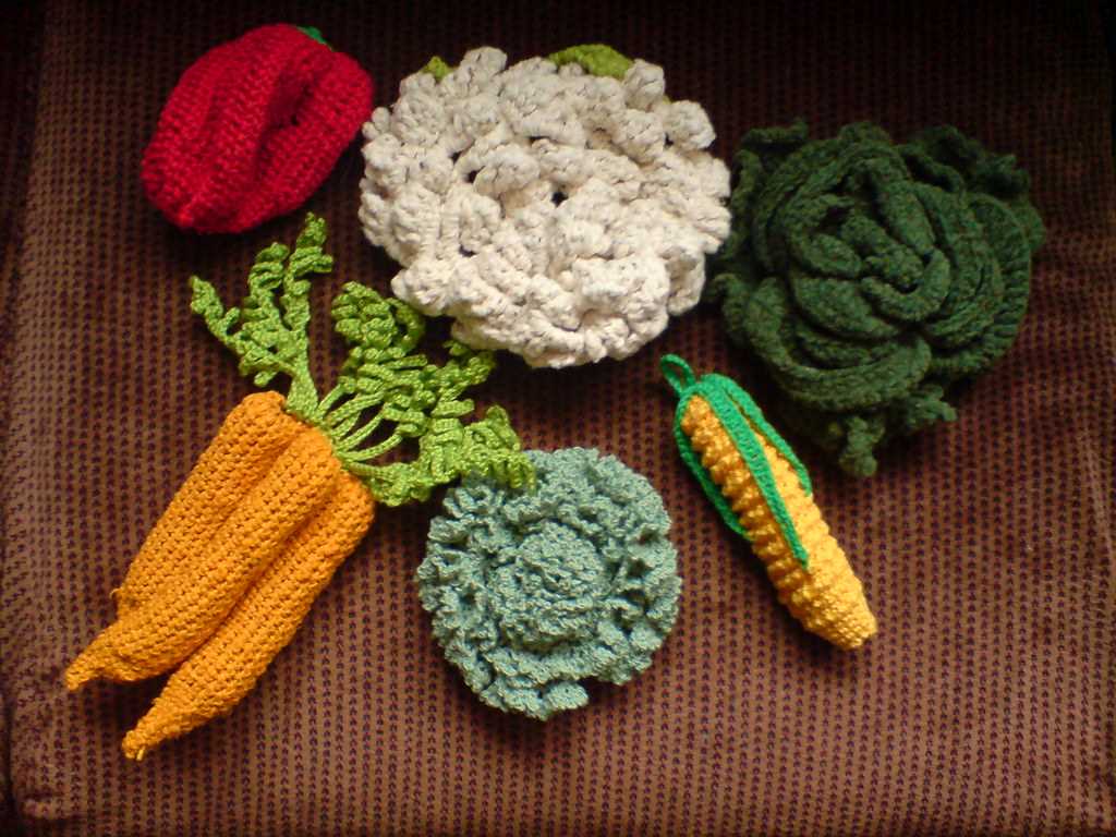 Create Your Own Collection of Knitted Vegetable Patterns for Free Knitted vegetables pattern free