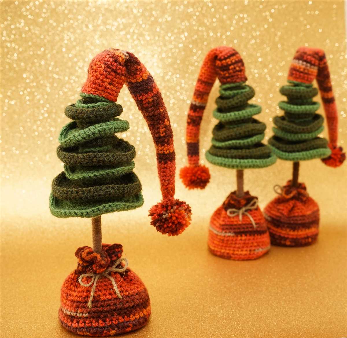 Knitted christmas tree decorations patterns