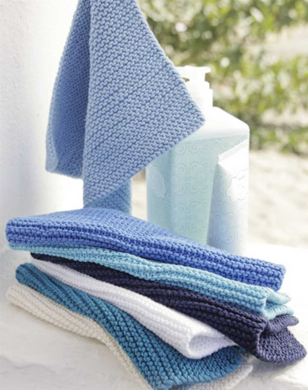 Knitted cotton dishcloth pattern