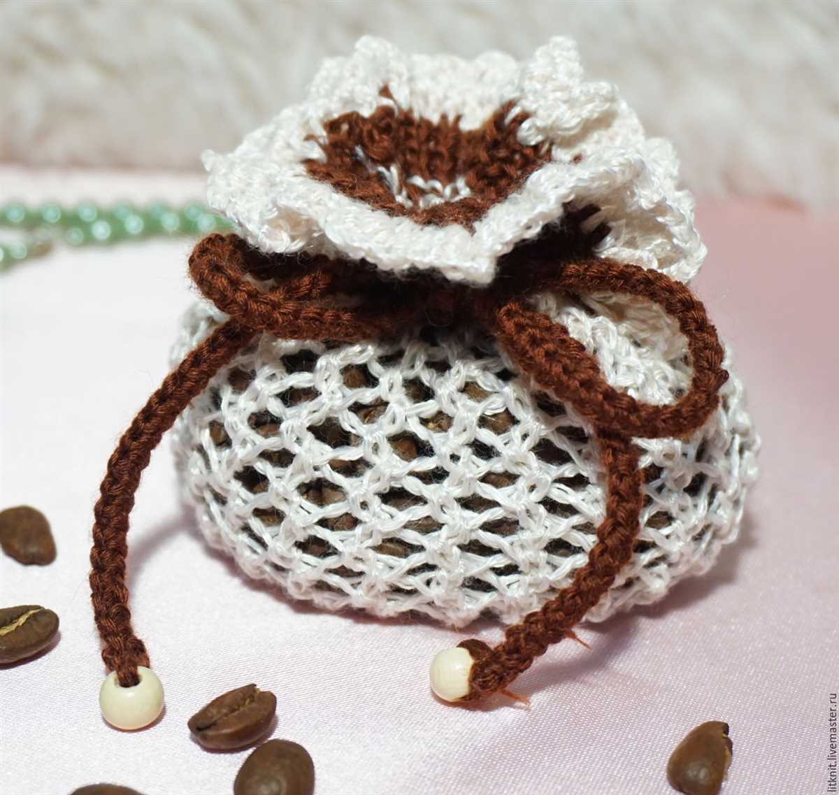 Knitted drawstring pouch pattern