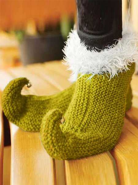 Knitted elf slippers free pattern