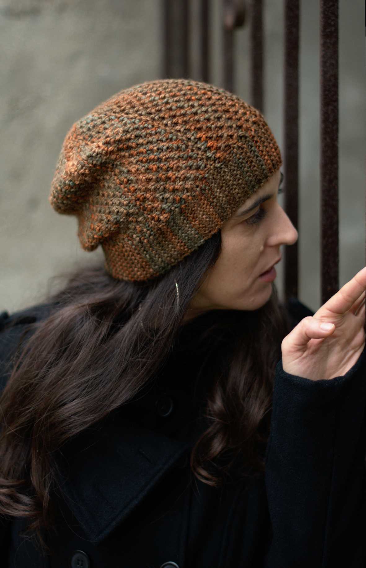 Knitted floppy hat pattern